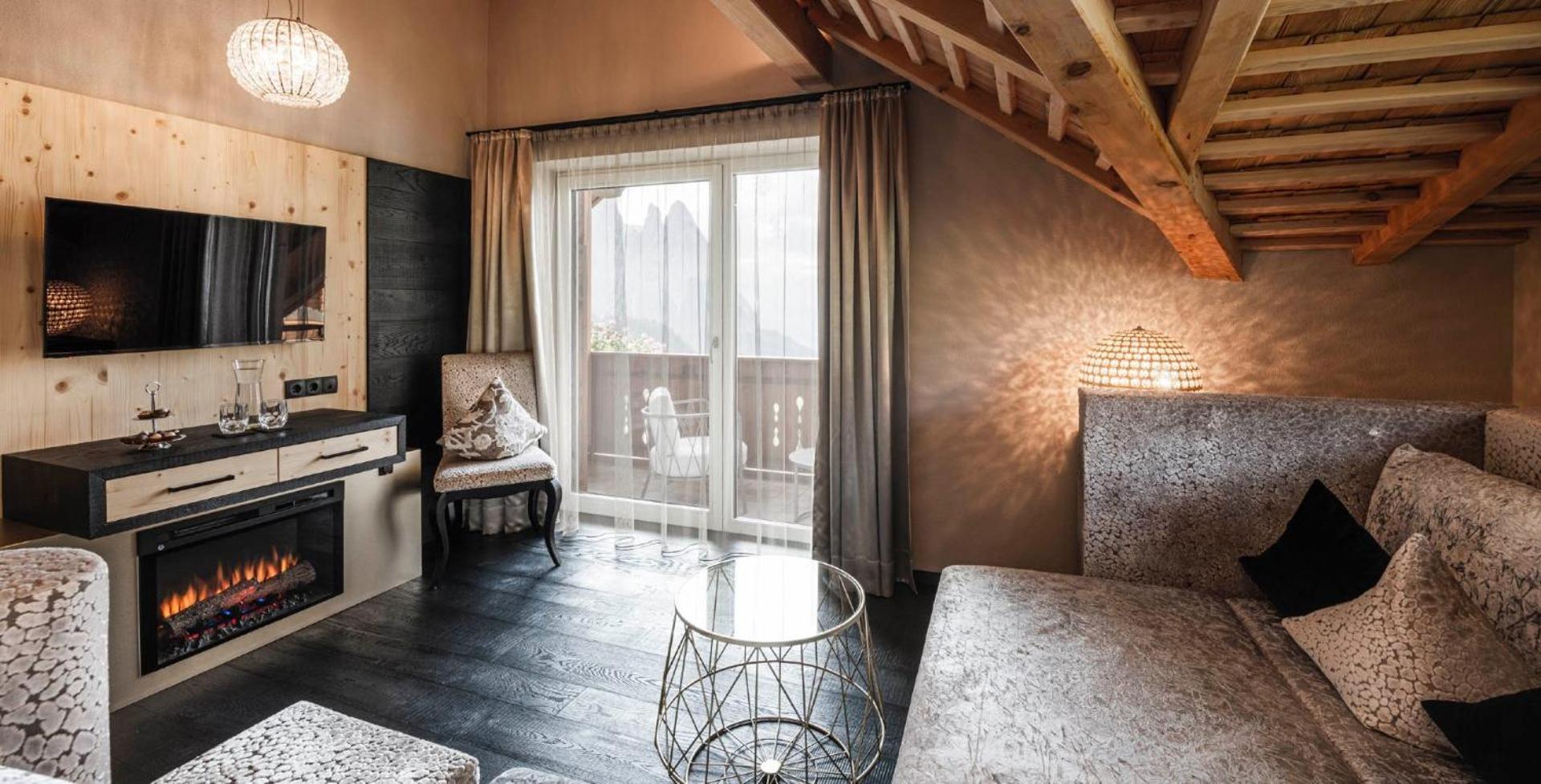 Rosa Eco Alpine Hotel 4*